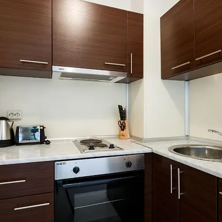 Апартаменты Seaside 1 Bedroom With Balcony, Max 4 Guests Солнечный берег