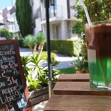 דירה Seaside 1 Bedroom With Balcony, Max 4 Guests סאני ביץ'